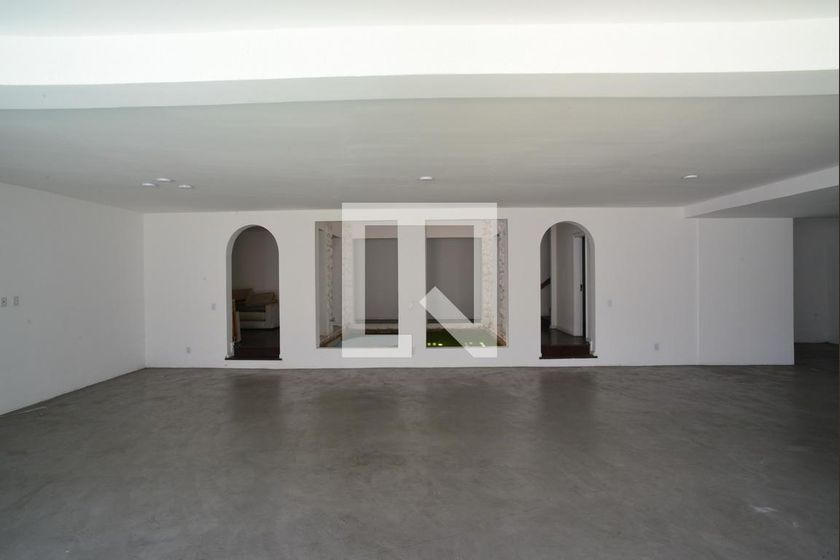 Casa, 4 quartos, 1425 m² - Foto 2