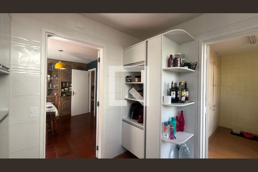 Casa à Venda - Guanabara, 3 Quartos,  242 m2 em , Campinas - sp | SoloBR