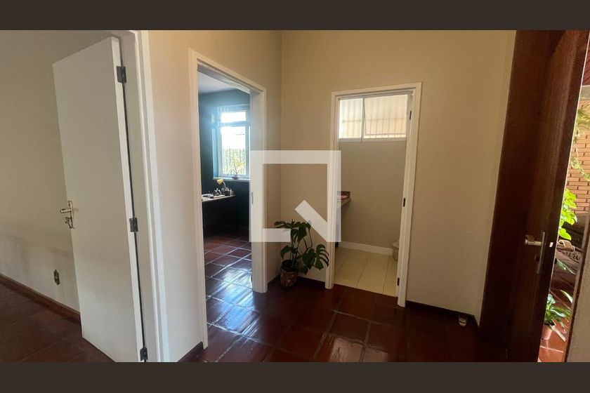 Casa à Venda - Guanabara, 3 Quartos,  242 m2 em , Campinas - sp | SoloBR