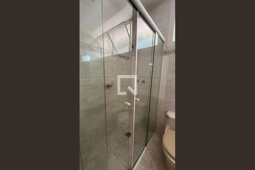Casa à Venda - Guanabara, 3 Quartos,  242 m2 em , Campinas - sp | SoloBR