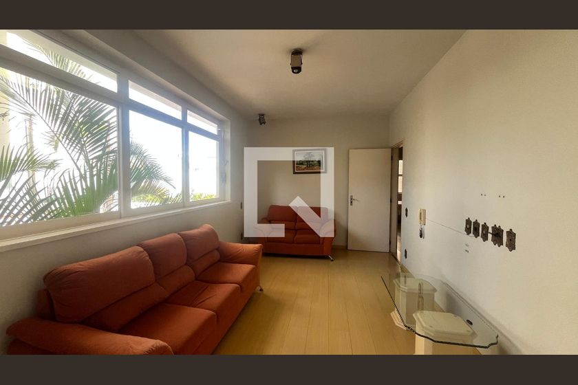 Casa à Venda - Guanabara, 3 Quartos,  242 m2 em , Campinas - sp | SoloBR
