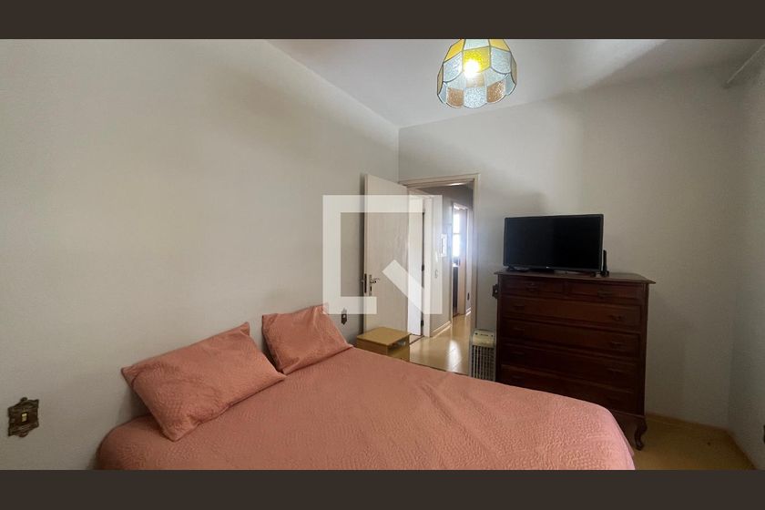 Casa à Venda - Guanabara, 3 Quartos,  242 m2 em , Campinas - sp | SoloBR