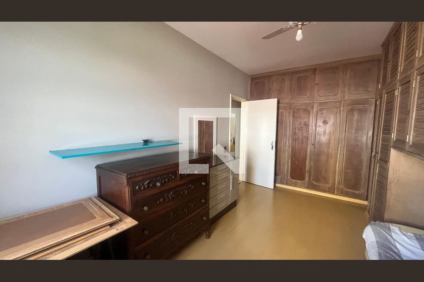 Casa à Venda - Guanabara, 3 Quartos,  242 m2 em , Campinas - sp | SoloBR