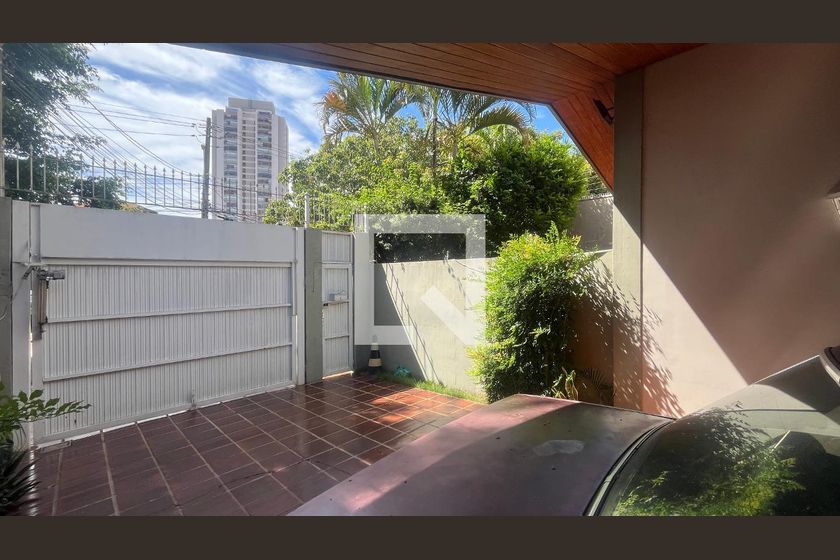 Casa à Venda - Guanabara, 3 Quartos,  242 m2 em , Campinas - sp | SoloBR