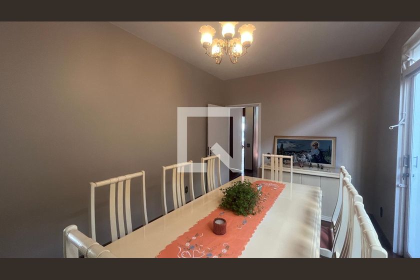 Casa à Venda - Guanabara, 3 Quartos,  242 m2 em , Campinas - sp | SoloBR