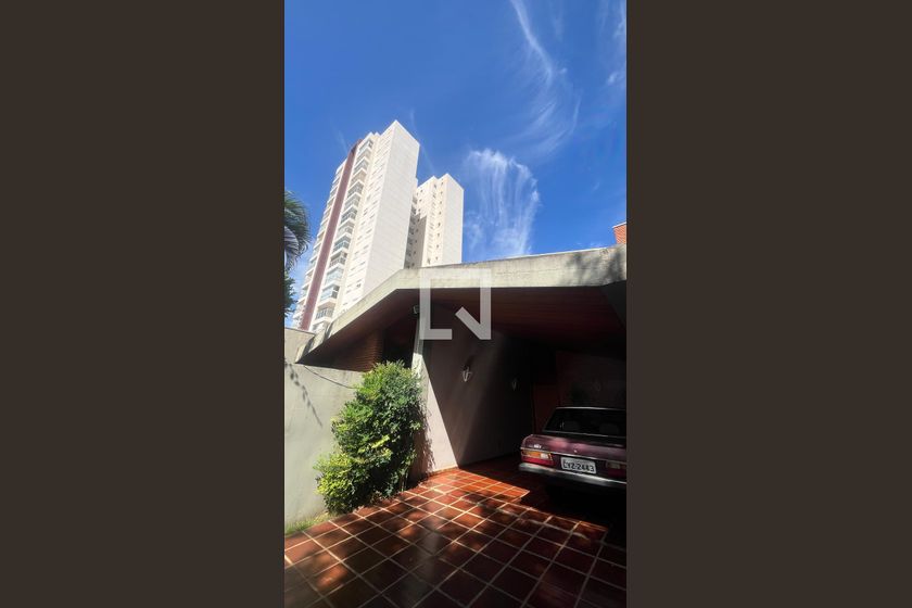 Casa à Venda - Guanabara, 3 Quartos,  242 m2 em , Campinas - sp | SoloBR