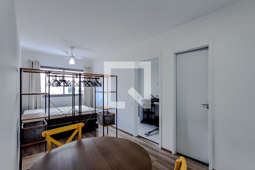 Apartamento, 1 quarto, 27 m² - Foto 4