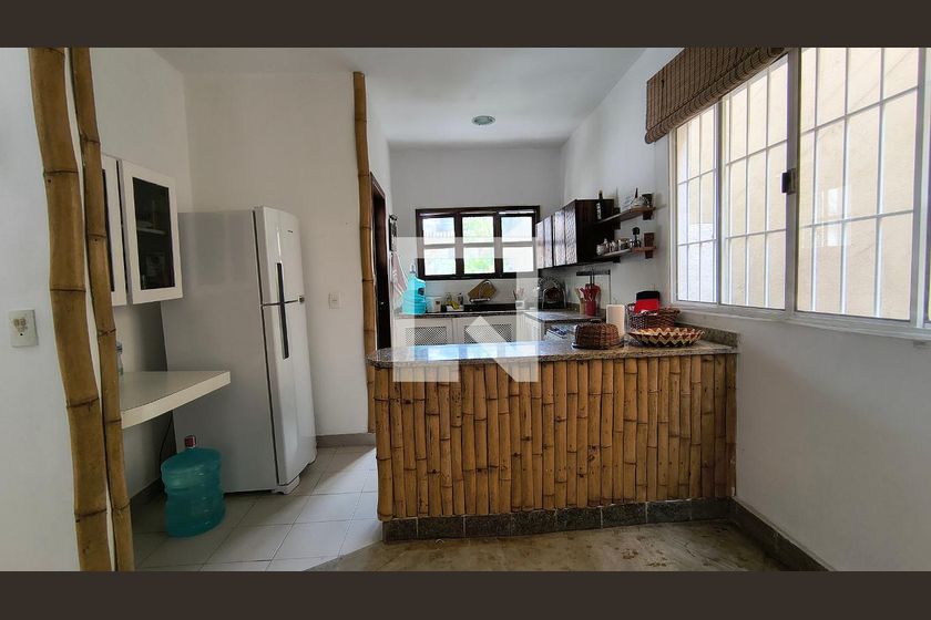 Casa, 5 quartos, 270 m² - Foto 15