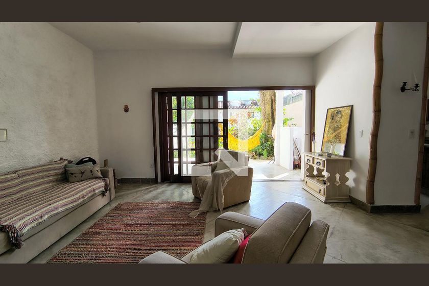 Casa, 5 quartos, 270 m² - Foto 4