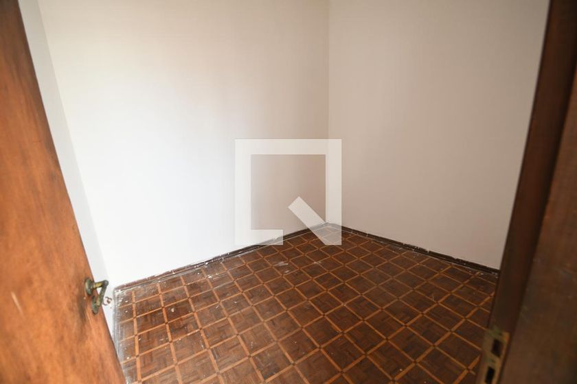 Casa à Venda - Jardim Chapadão, 3 Quartos,  330 m2 em , Campinas - sp | SoloBR