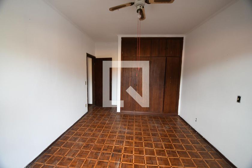 Casa à Venda - Jardim Chapadão, 3 Quartos,  330 m2 em , Campinas - sp | SoloBR