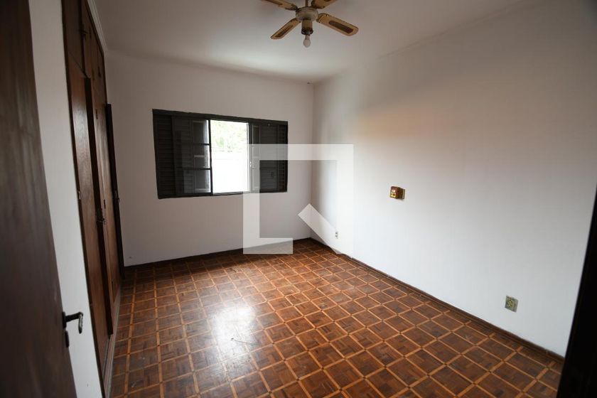 Casa à Venda - Jardim Chapadão, 3 Quartos,  330 m2 em , Campinas - sp | SoloBR