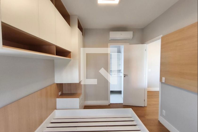 Apartamento à Venda - Cambuí, 1 Quarto,  43 m2 em , Campinas - sp | SoloBR