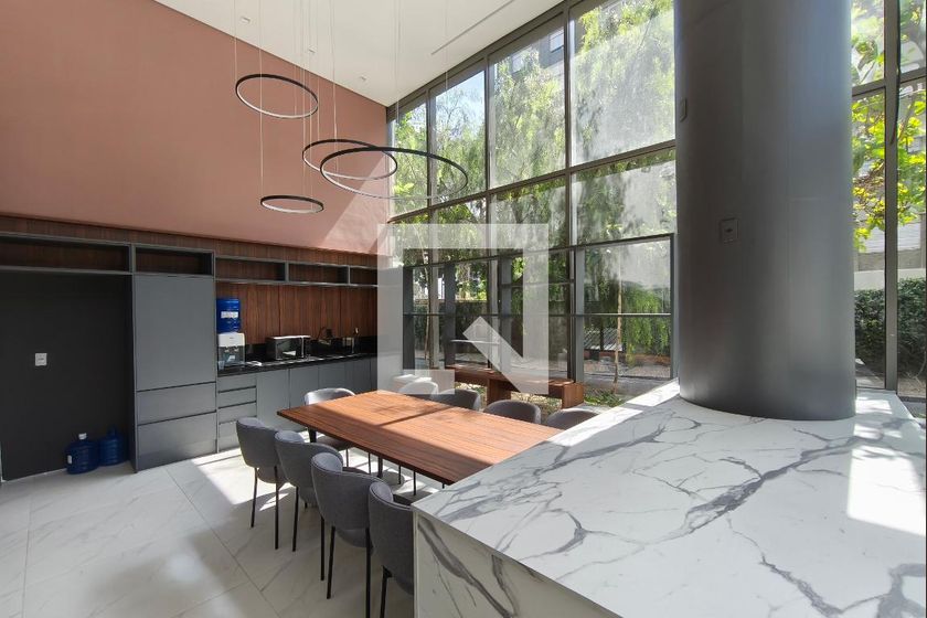 Apartamento à Venda - Cambuí, 1 Quarto,  43 m2 em , Campinas - sp | SoloBR