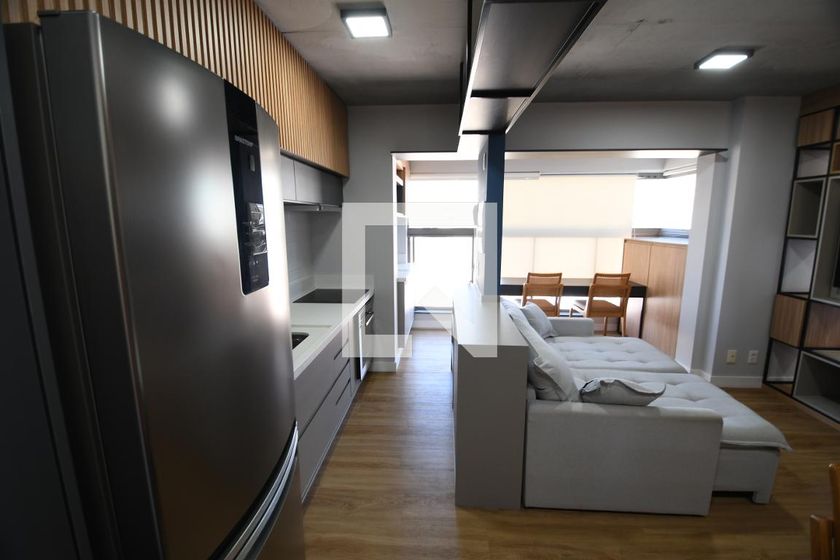 Casa à Venda - Cambuí, 1 Quarto,  40 m2 em , Campinas - sp | SoloBR