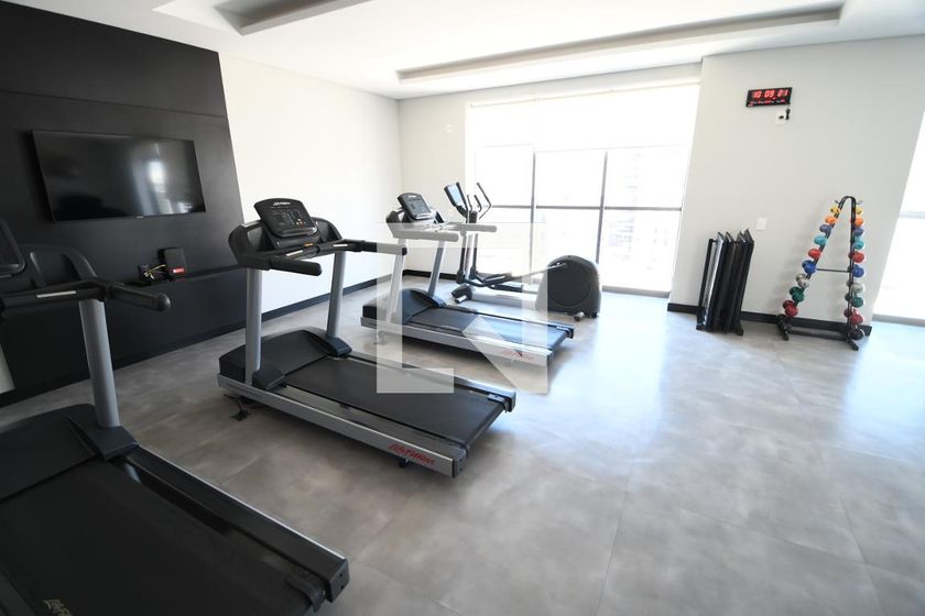 Casa à Venda - Cambuí, 1 Quarto,  40 m2 em , Campinas - sp | SoloBR