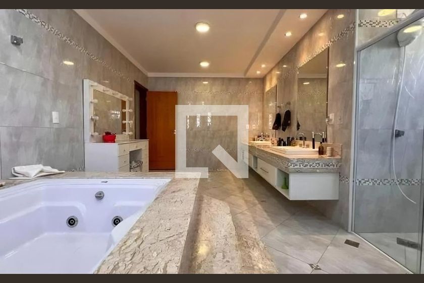 Casa à Venda - Lot. Alphaville Campinas, 3 Quartos,  580 m2 em , Campinas - sp | SoloBR