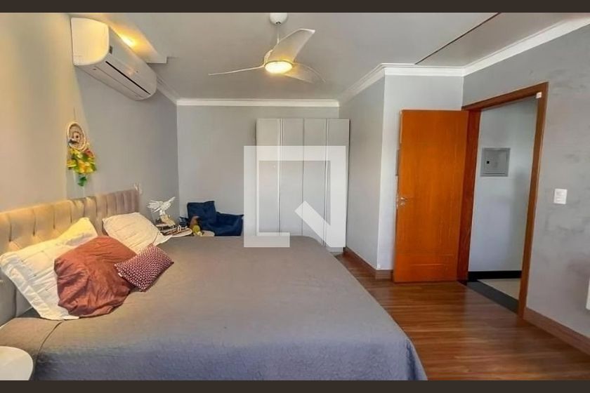 Casa à Venda - Lot. Alphaville Campinas, 3 Quartos,  580 m2 em , Campinas - sp | SoloBR