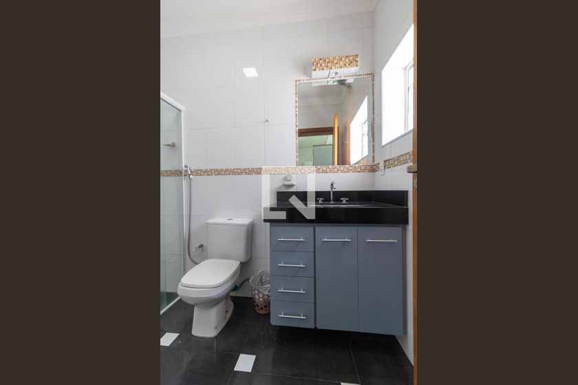 Casa à Venda - Swiss Park, 4 Quartos,  330 m2 em , Campinas - sp | SoloBR