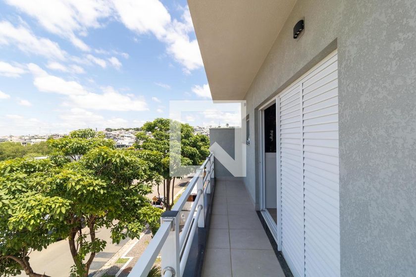 Casa à Venda - Swiss Park, 4 Quartos,  330 m2 em , Campinas - sp | SoloBR
