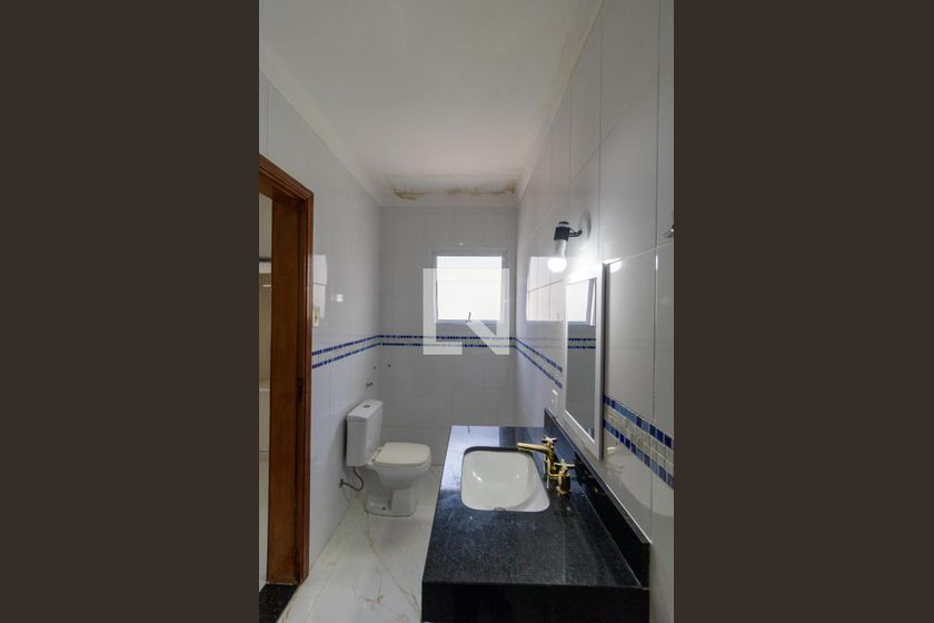 Casa à Venda - Swiss Park, 4 Quartos,  330 m2 em , Campinas - sp | SoloBR