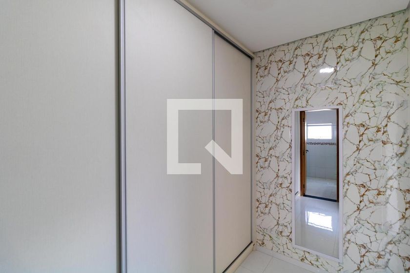Casa à Venda - Swiss Park, 4 Quartos,  330 m2 em , Campinas - sp | SoloBR