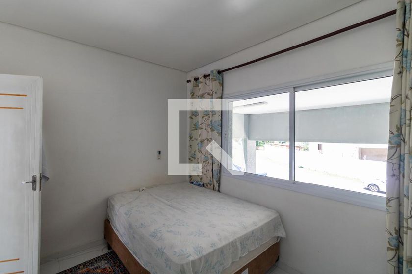 Casa à Venda - Swiss Park, 4 Quartos,  330 m2 em , Campinas - sp | SoloBR