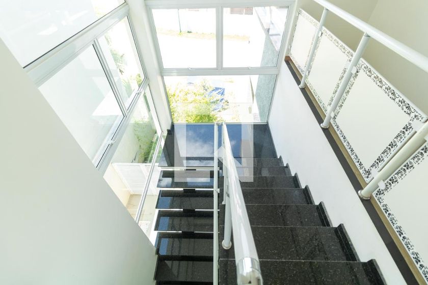 Casa à Venda - Swiss Park, 4 Quartos,  330 m2 em , Campinas - sp | SoloBR