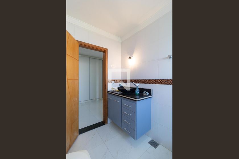 Casa à Venda - Swiss Park, 4 Quartos,  330 m2 em , Campinas - sp | SoloBR