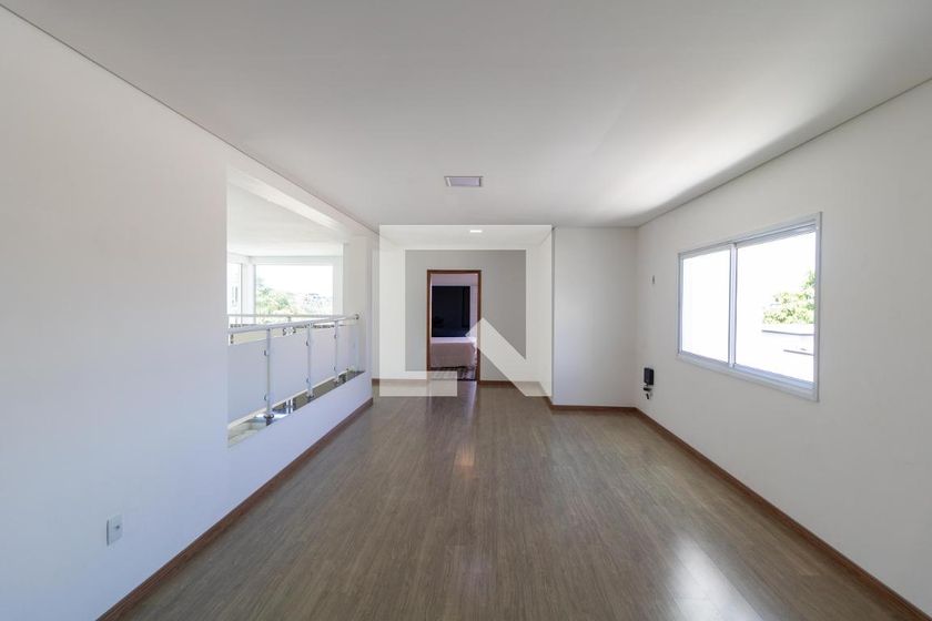 Casa à Venda - Swiss Park, 4 Quartos,  330 m2 em , Campinas - sp | SoloBR