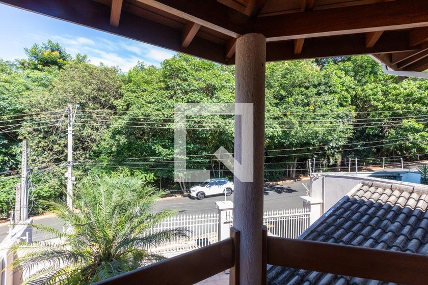 Casa à Venda - Mansões Santo Antônio, 3 Quartos,  255 m2 em , Campinas - sp | SoloBR