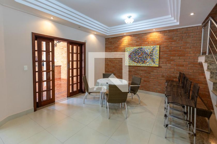 Casa à Venda - Mansões Santo Antônio, 3 Quartos,  255 m2 em , Campinas - sp | SoloBR