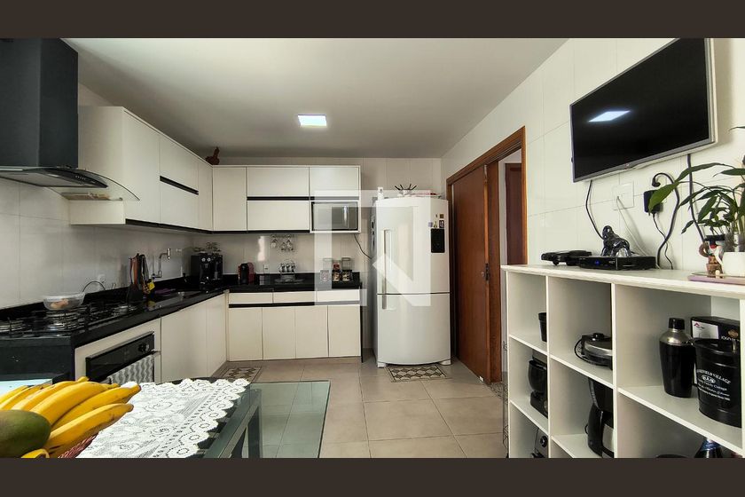 Casa, 4 quartos, 200 m² - Foto 55