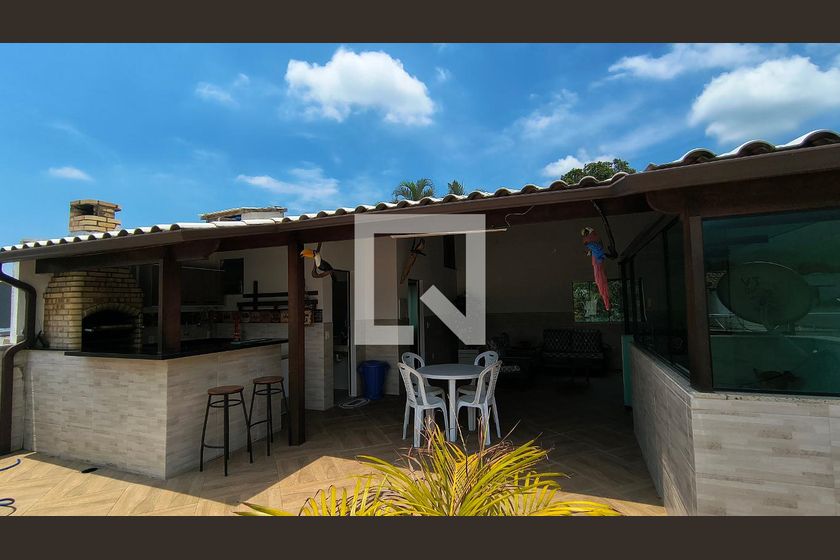 Casa, 4 quartos, 200 m² - Foto 35