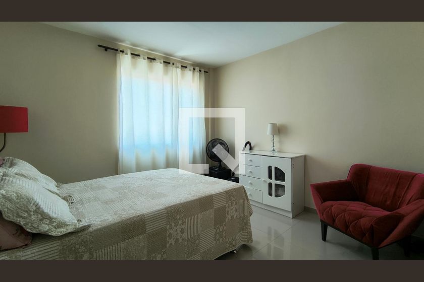 Casa, 4 quartos, 200 m² - Foto 19