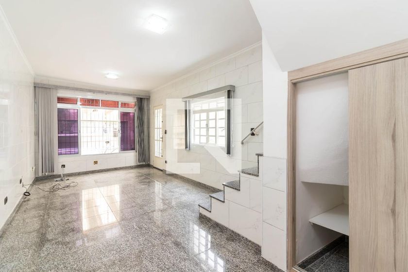 Casa, 4 quartos, 197 m² - Foto 1
