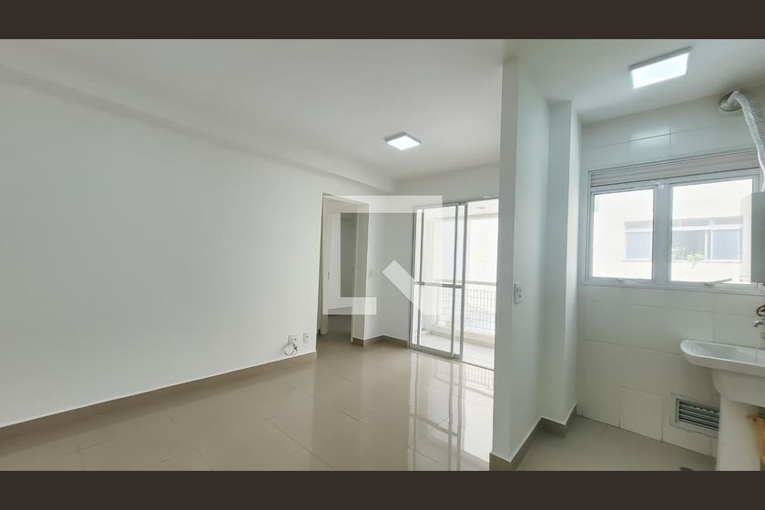 Apartamento à Venda - Centro, 1 Quarto,  39 m2 em , Campinas - sp | SoloBR