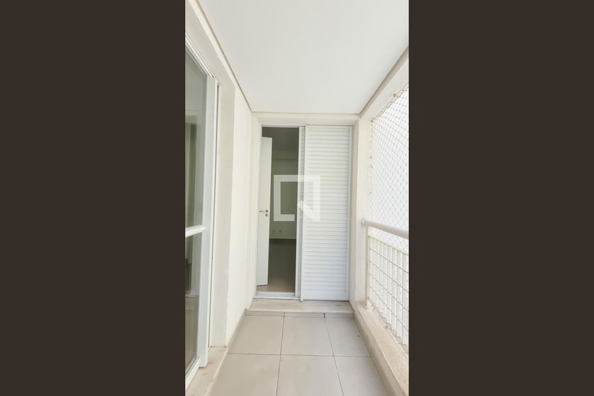 Apartamento à Venda - Centro, 1 Quarto,  39 m2 em , Campinas - sp | SoloBR