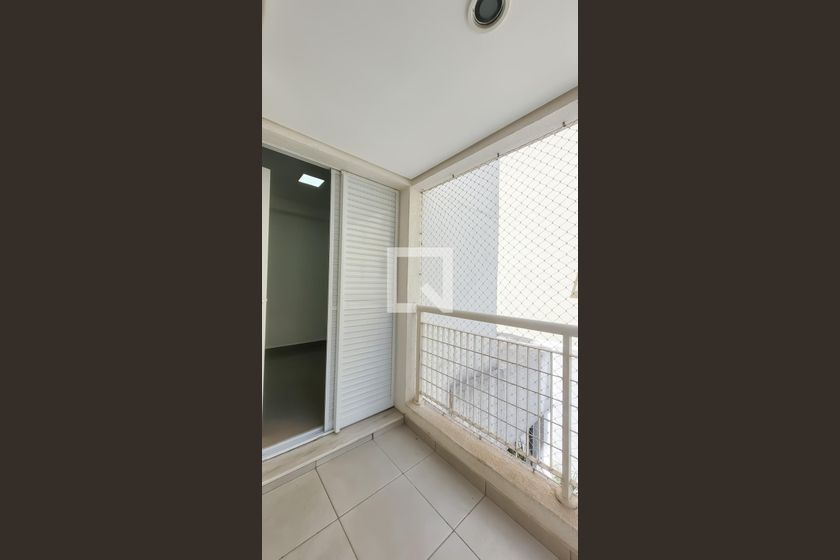 Apartamento à Venda - Centro, 1 Quarto,  39 m2 em , Campinas - sp | SoloBR