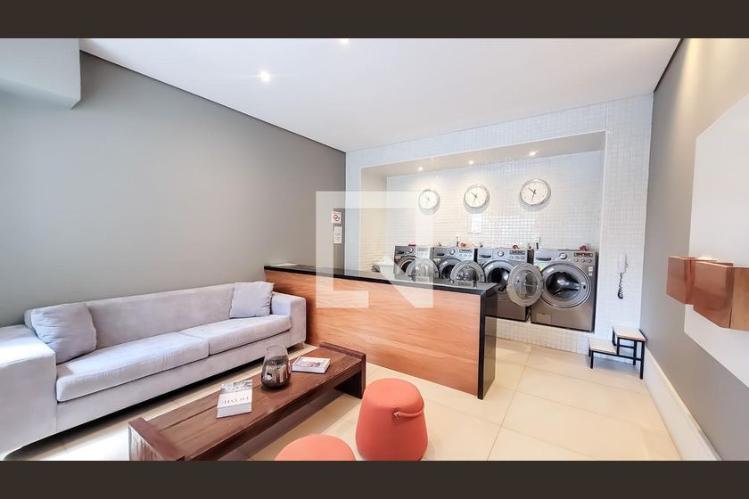 Apartamento à Venda - Centro, 1 Quarto,  39 m2 em , Campinas - sp | SoloBR