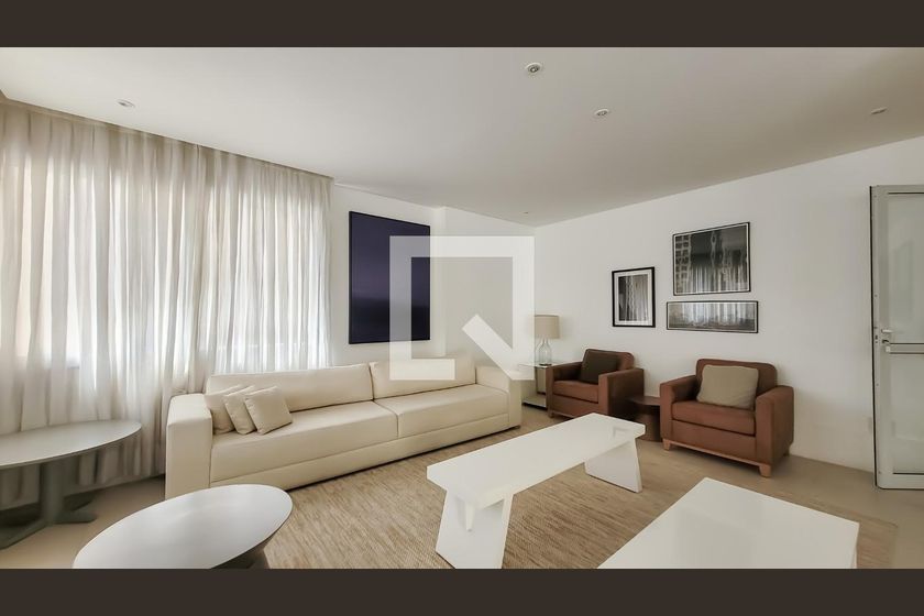 Apartamento à Venda - Centro, 1 Quarto,  39 m2 em , Campinas - sp | SoloBR