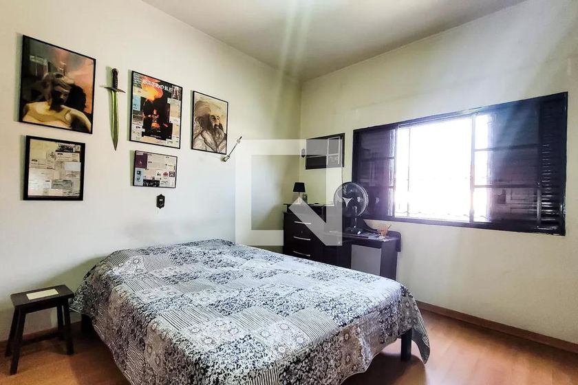 Casa à Venda - Guanabara, 4 Quartos,  400 m2 em , Campinas - sp | SoloBR