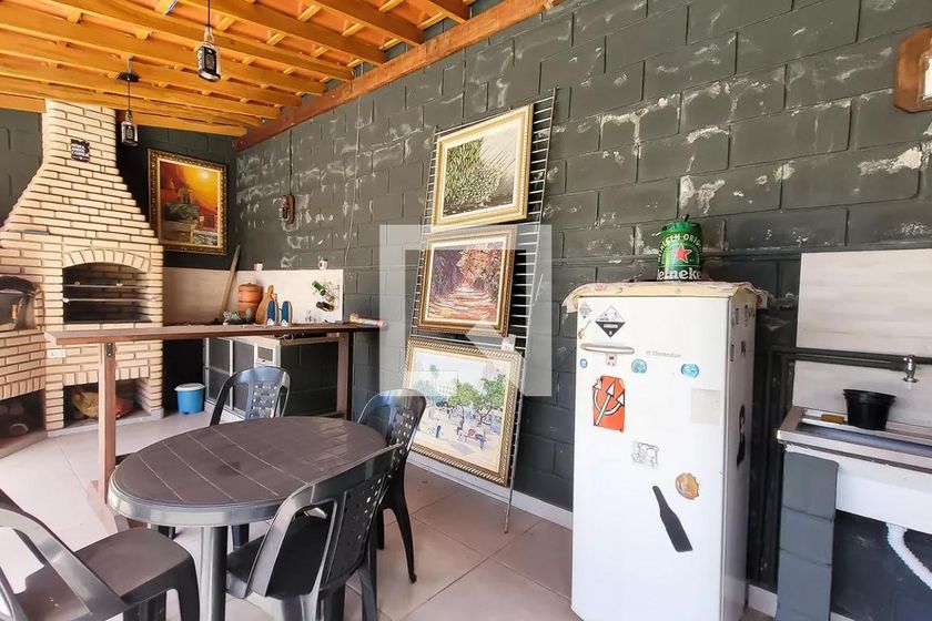 Casa à Venda - Guanabara, 4 Quartos,  400 m2 em , Campinas - sp | SoloBR