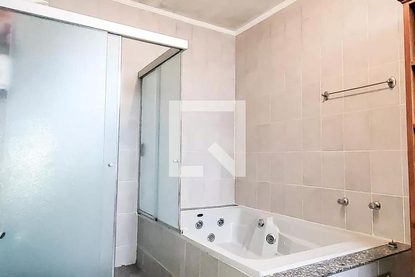 Casa à Venda - Guanabara, 4 Quartos,  400 m2 em , Campinas - sp | SoloBR