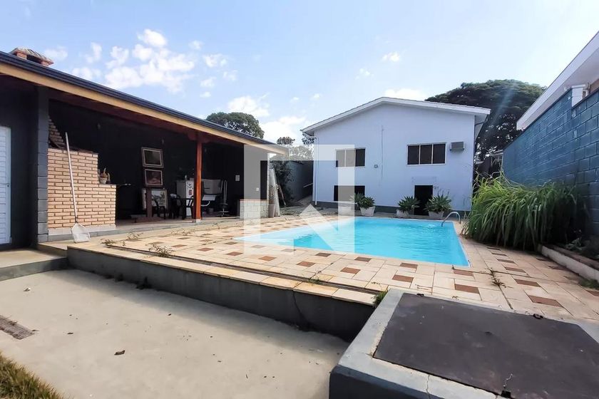 Casa à Venda - Guanabara, 4 Quartos,  400 m2 em , Campinas - sp | SoloBR