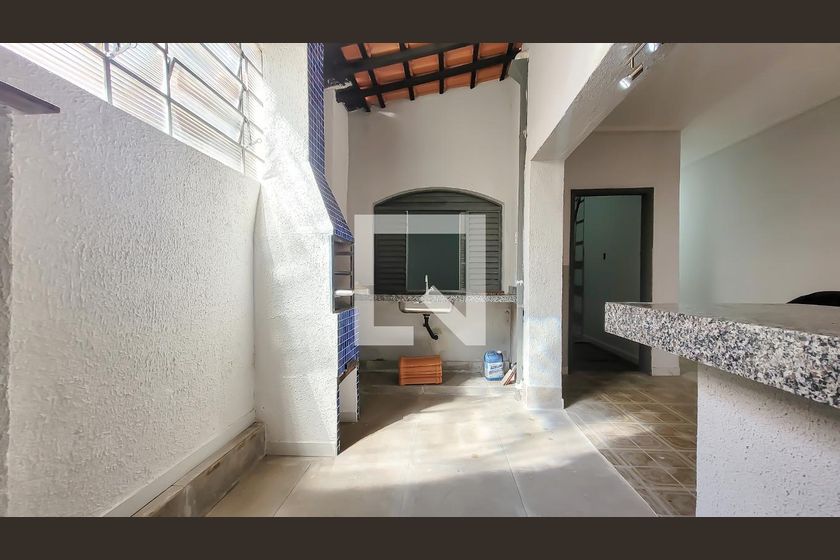 Casa à Venda - Bosque, 3 Quartos,  160 m2 em , Campinas - sp | SoloBR