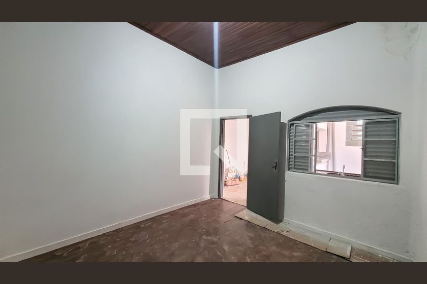 Casa à Venda - Bosque, 3 Quartos,  160 m2 em , Campinas - sp | SoloBR