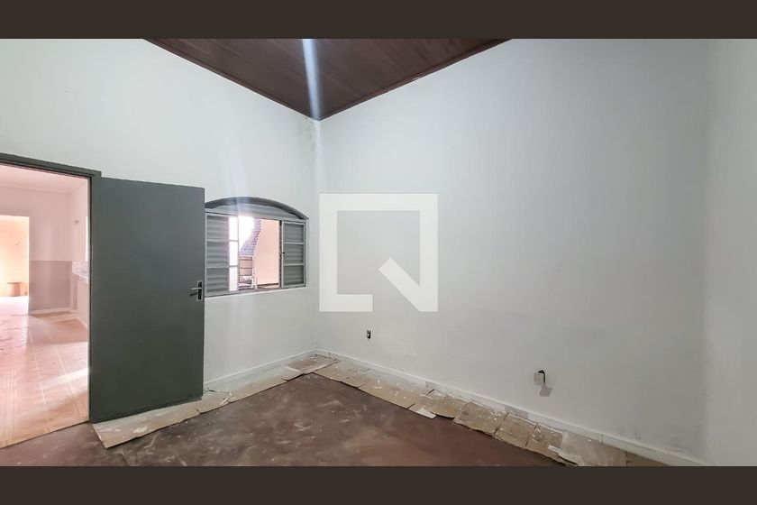 Casa à Venda - Bosque, 3 Quartos,  160 m2 em , Campinas - sp | SoloBR