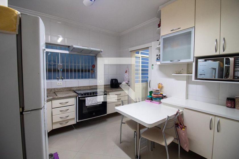 Casa, 4 quartos, 225 m² - Foto 12
