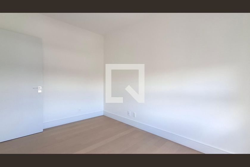 Apartamento à Venda - Cambuí, 3 Quartos,  190 m2 em , Campinas - sp | SoloBR